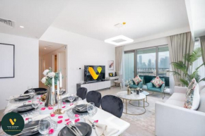 Downtown Views II - Vogue - 3 Bedroom Apartment plus kids room with Spectacular Burj Khalifa Views and Walkable to Dubai Mall